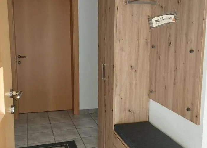 Haus Monika 아파트