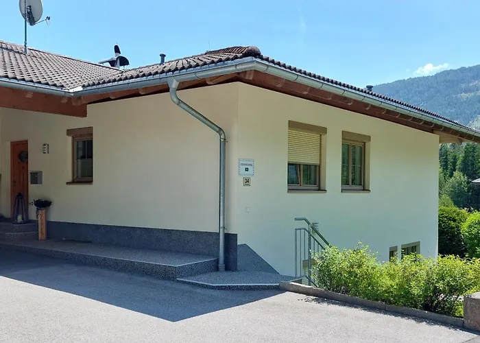 Haus Monika 奥布施泰希